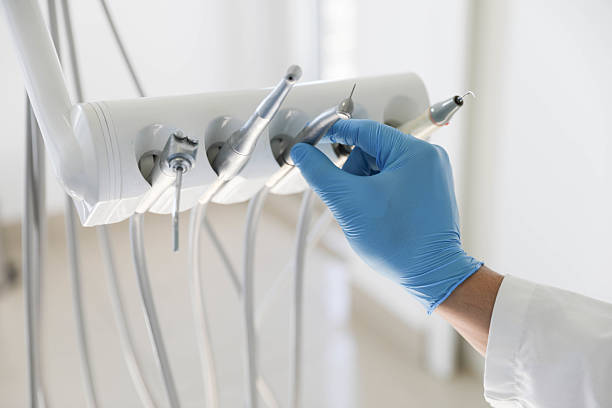 Professional Emergency Dentist technician working in Shenandoah County County, VA